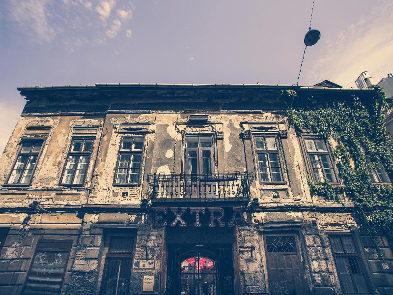 Hedonist Aparthotel