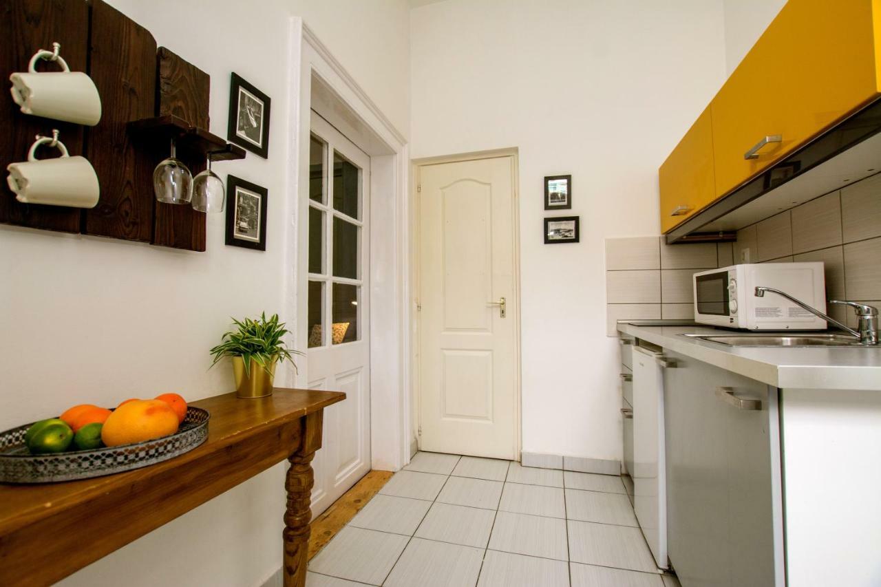 Hedonist Aparthotel